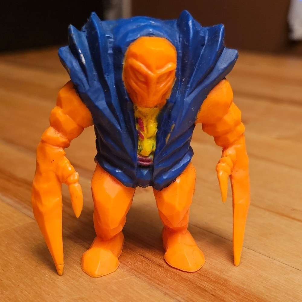 Vintage Transformers G1 Pincher Pretender Action Figure 1988 Hasbro Takara